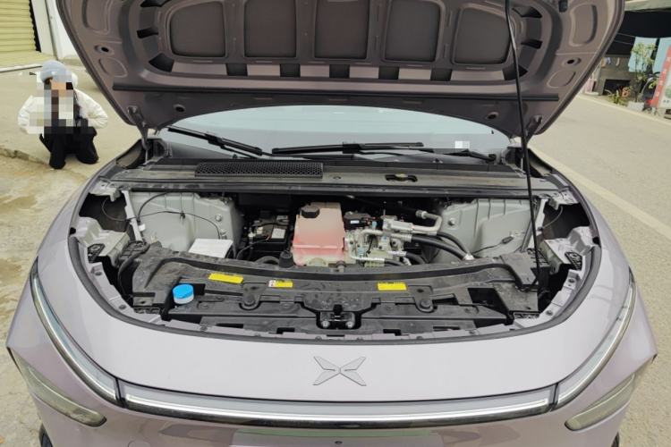 Used XPeng P7+ 2024 Long-Range Max Engine Bay