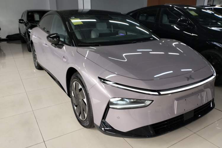 Used XPeng P7+ 2024 Long-Range Max Exterior 2
