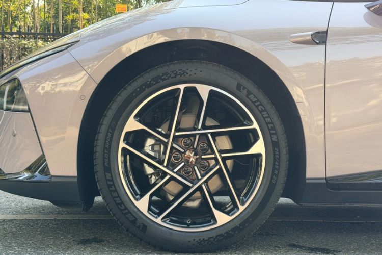 Used XPeng P7+ 2024 Long-Range Max Exterior 3