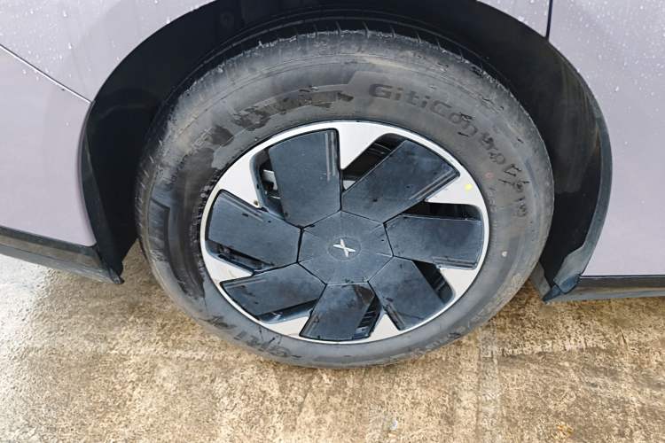 Used XPeng P7+ 2024 Long-Range Max Exterior 5