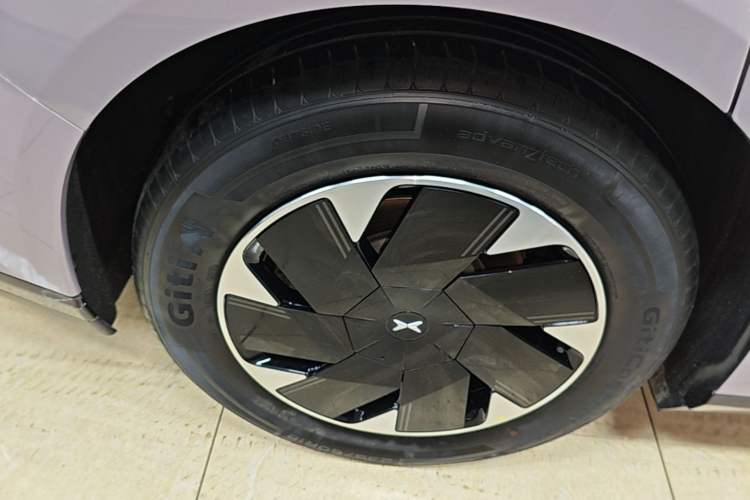 Used XPeng P7+ 2024 Long-Range Max Exterior 5