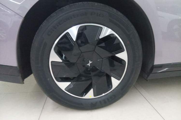 Used XPeng P7+ 2024 Long-Range Max Exterior 8