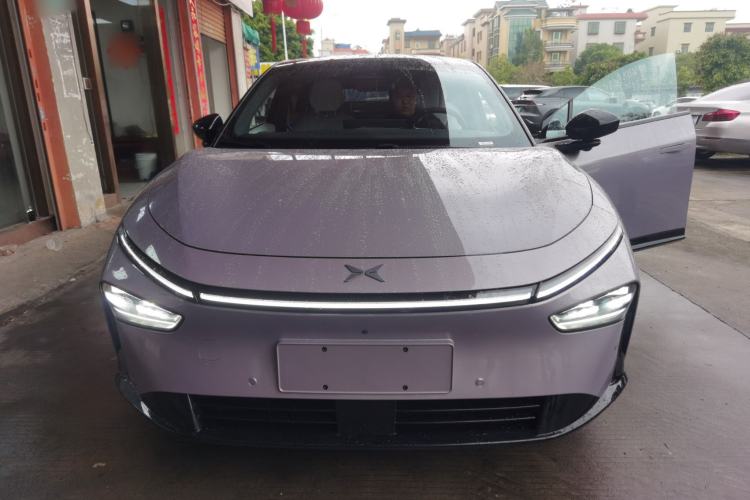 Used XPeng P7+ 2024 Long-Range Max Front