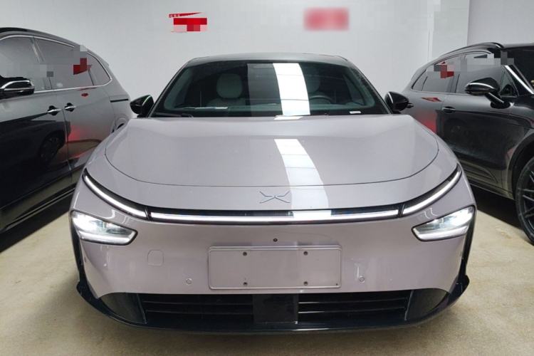 Used XPeng P7+ 2024 Long-Range Max Front
