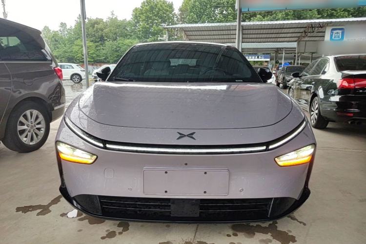 Used XPeng P7+ 2024 Long-Range Max Front