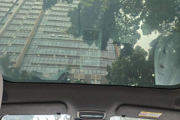 Used XPeng P7+ 2024 Ultra-Long Range Max Headliner