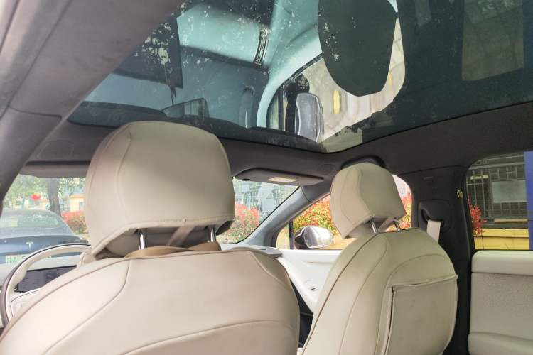 Used XPeng P7+ 2024 Long-Range Max Headliner