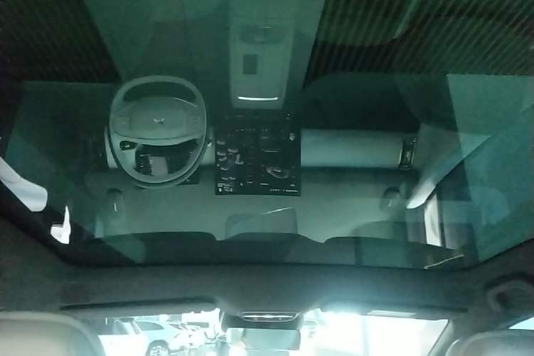 Used XPeng P7+ 2024 Long-Range Max Headliner