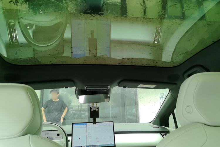 Used XPeng P7+ 2024 Ultra-Long Range Max Headliner