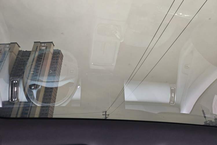 Used XPeng P7+ 2024 Long-Range Max Headliner
