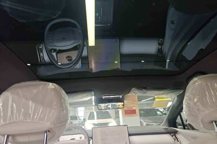 Used XPeng P7+ 2024 Ultra-Long Range Max Headliner