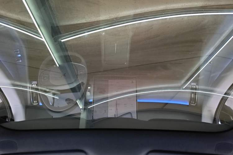 Used XPeng P7+ 2024 Ultra-Long Range Max Headliner