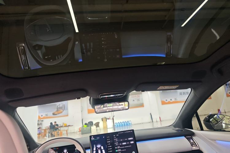 Used XPeng P7+ 2024 Long-Range Max Headliner