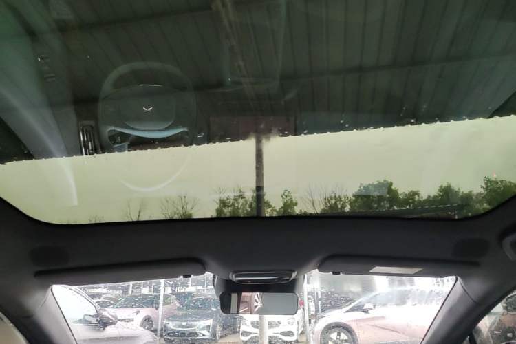 Used XPeng P7+ 2024 Long-Range Max Headliner