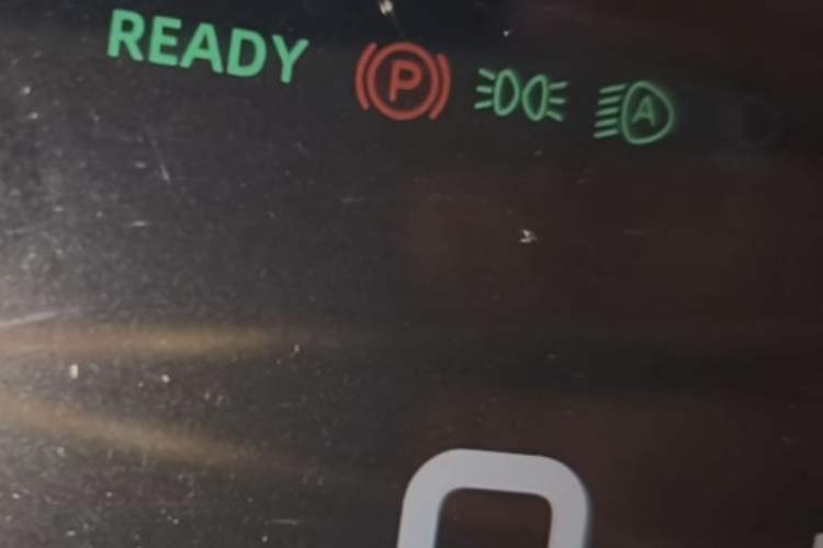 Used XPeng P7+ 2024 Long-Range Max Instrument Cluster