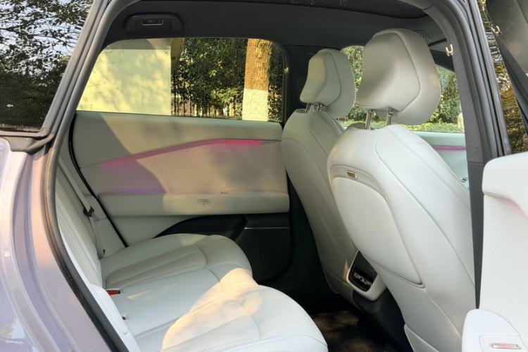 Used XPeng P7+ 2024 Long-Range Max Interior 1