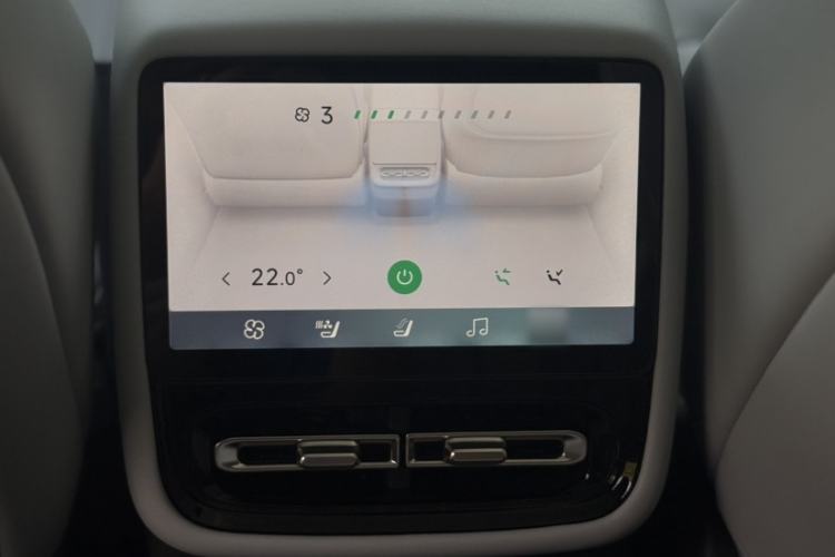 Used XPeng P7+ 2024 Long-Range Max Interior 10