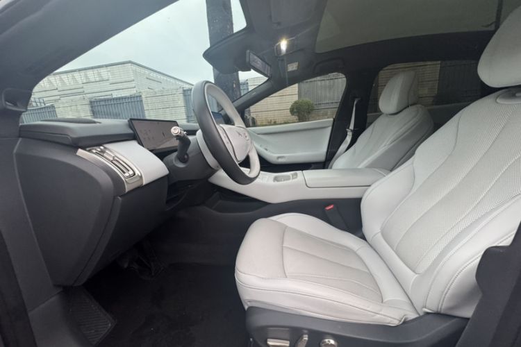 Used XPeng P7+ 2024 Long-Range Max Interior 3