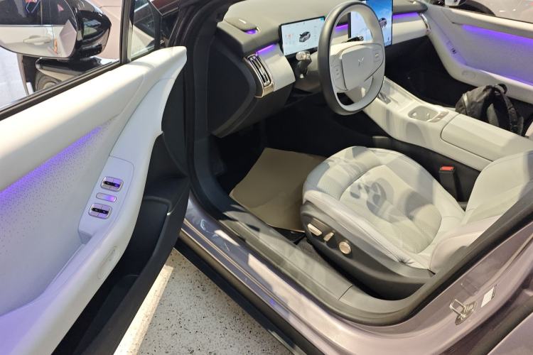 Used XPeng P7+ 2024 Long-Range Max Interior 3