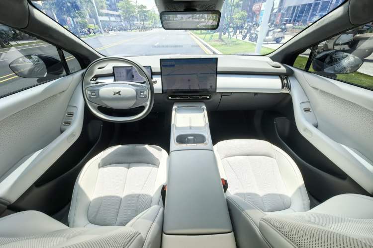 Used XPeng P7+ 2024 Ultra-Long Range Max Interior 4