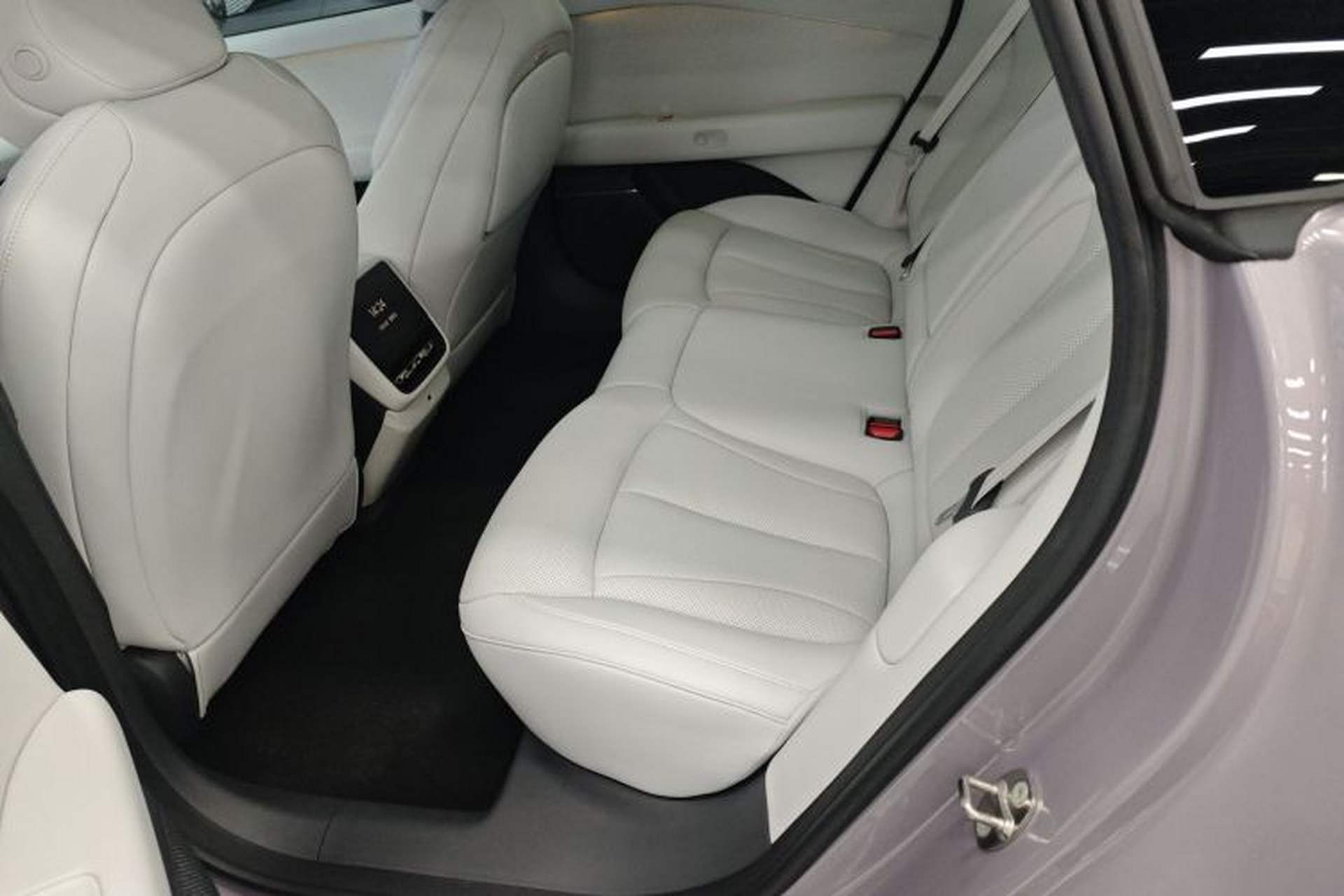 Used XPeng P7+ 2024 Long-Range Max Interior 4