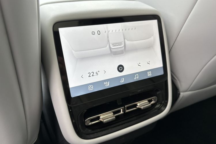 Used XPeng P7+ 2024 Long-Range Max Interior 4