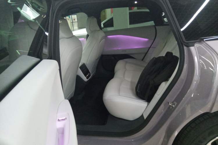 Used XPeng P7+ 2024 Long-Range Max Interior 4