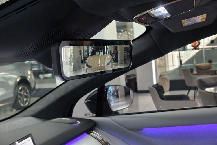 Used XPeng P7+ 2024 Ultra-Long Range Max Interior 5