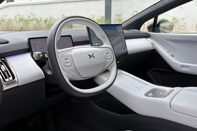 Used XPeng P7+ 2024 Long-Range Max Interior 5