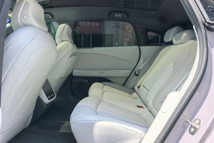 Used XPeng P7+ 2024 Ultra-Long Range Max Interior 6