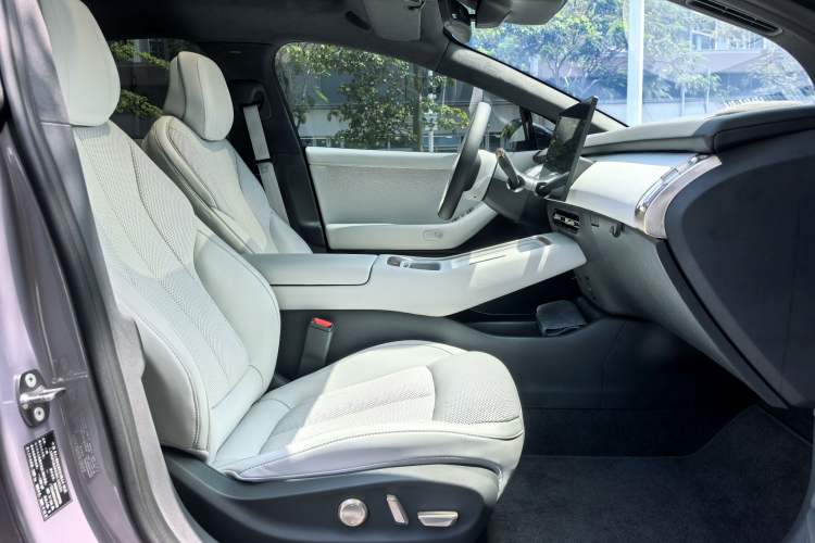 Used XPeng P7+ 2024 Ultra-Long Range Max Interior 7