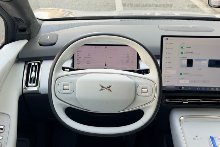 Used XPeng P7+ 2024 Long-Range Max Interior 8