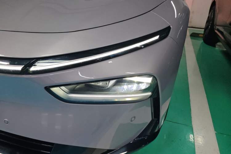 Used XPeng P7+ 2024 Long-Range Max Left Front Headlight