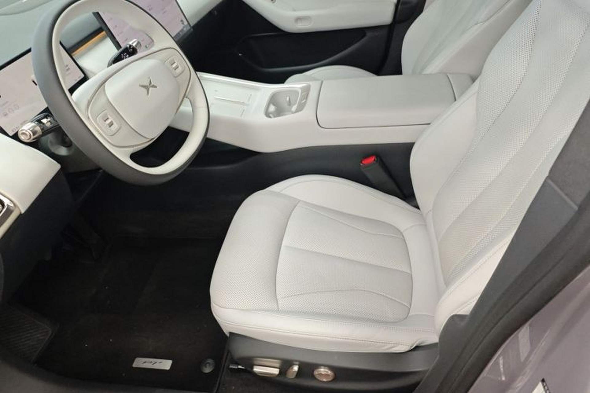 Used XPeng P7+ 2024 Long-Range Max Left Front Seat