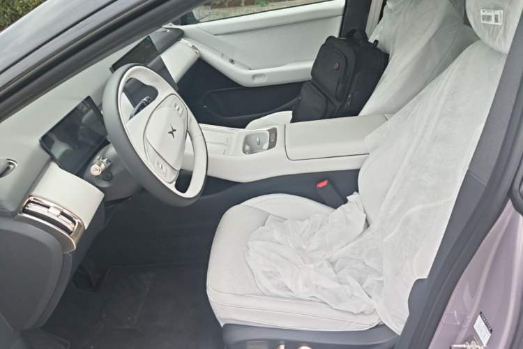 Used XPeng P7+ 2024 Long-Range Max Left Front Seat
