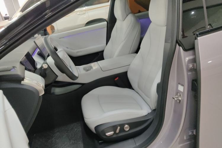 Used XPeng P7+ 2024 Long-Range Max Left Front Seat
