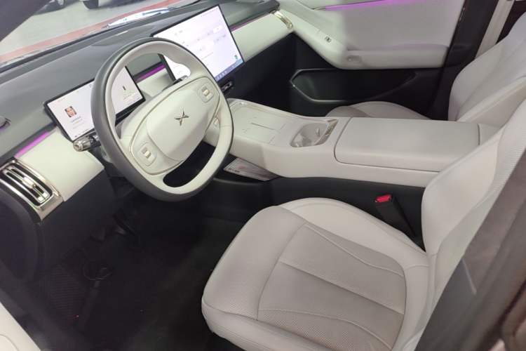Used XPeng P7+ 2024 Long-Range Max Left Front Seat