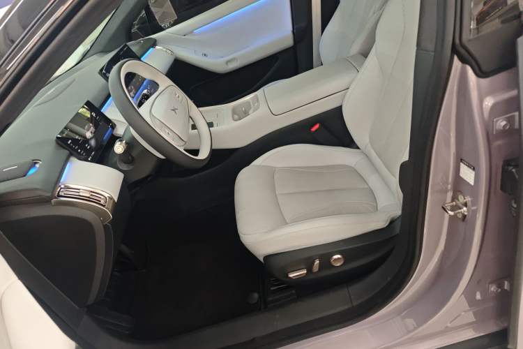 Used XPeng P7+ 2024 Long-Range Max Left Front Seat