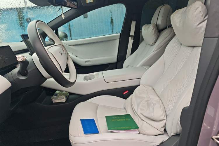 Used XPeng P7+ 2024 Long-Range Max Left Front Seat