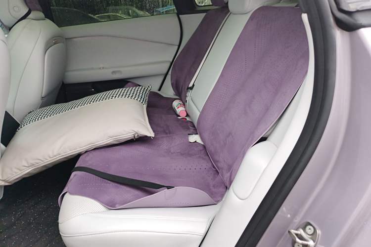 Used XPeng P7+ 2024 Long-Range Max Left Rear Seat