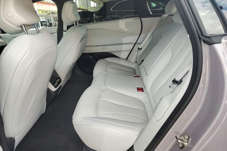 Used XPeng P7+ 2024 Ultra-Long Range Max Left Rear Seat