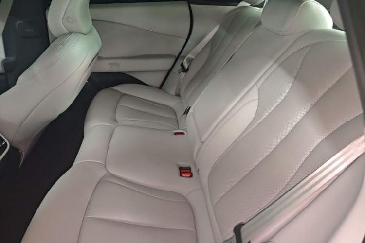 Used XPeng P7+ 2024 Ultra-Long Range Max Left Rear Seat