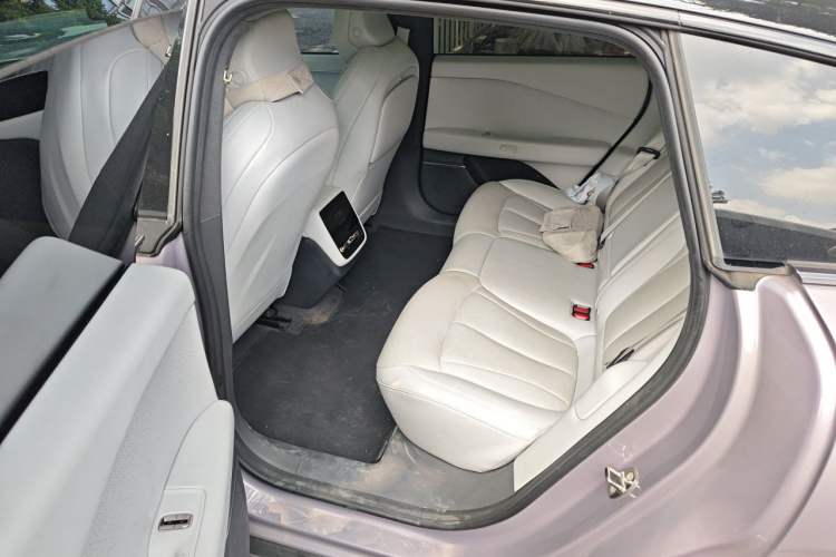 Used XPeng P7+ 2024 Ultra-Long Range Max Left Rear Seat
