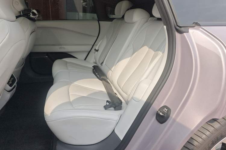 Used XPeng P7+ 2024 Long-Range Max Left Rear Seat