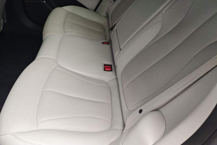 Used XPeng P7+ 2024 Long-Range Max Left Rear Seat