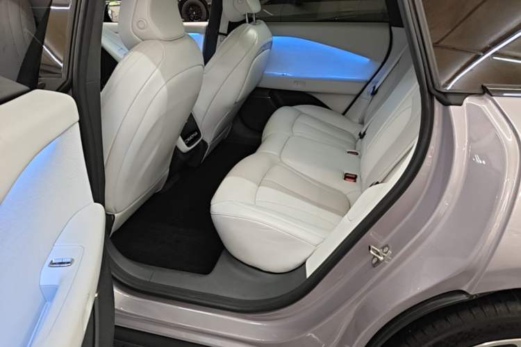 Used XPeng P7+ 2024 Ultra-Long Range Max Left Rear Seat