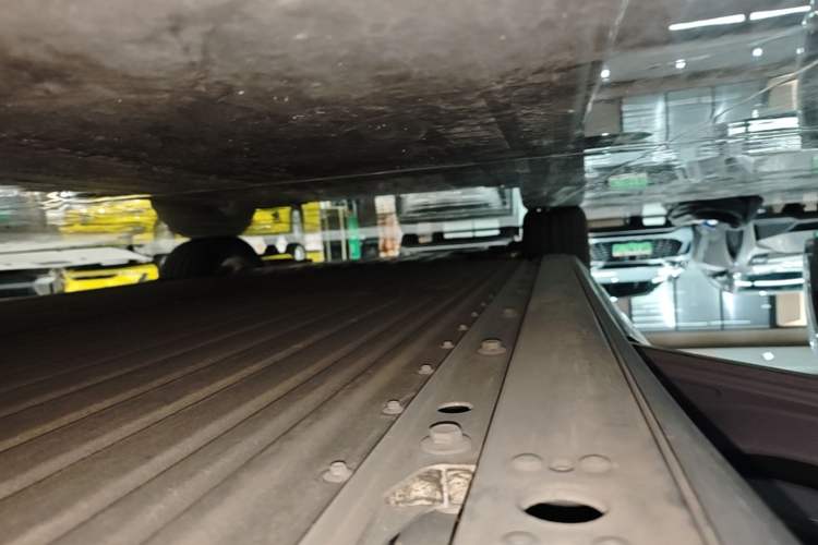 Used XPeng P7+ 2024 Ultra-Long Range Max Left Side Sill