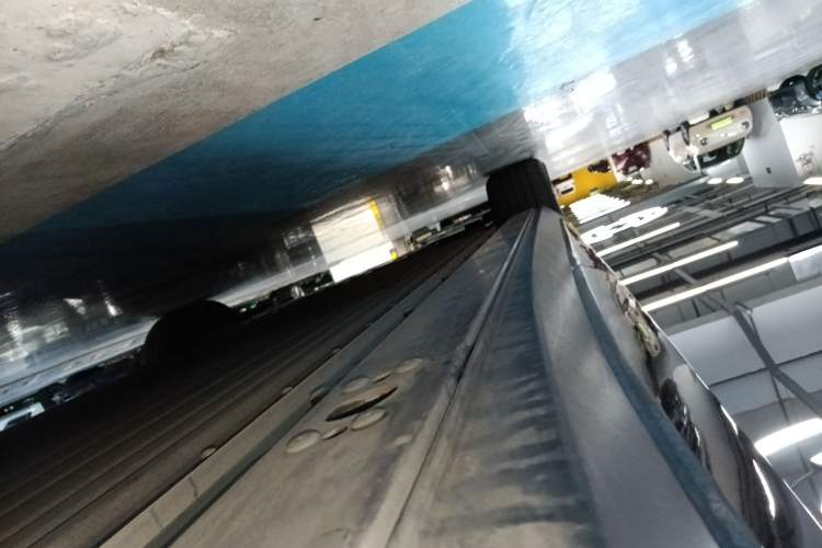 Used XPeng P7+ 2024 Long-Range Max Left Side Sill