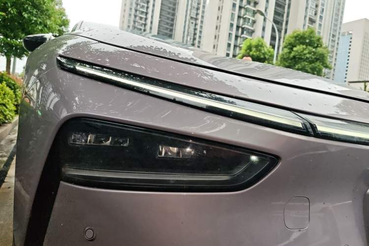 Used XPeng P7+ 2024 Limited Edition Max Right Front Headlight