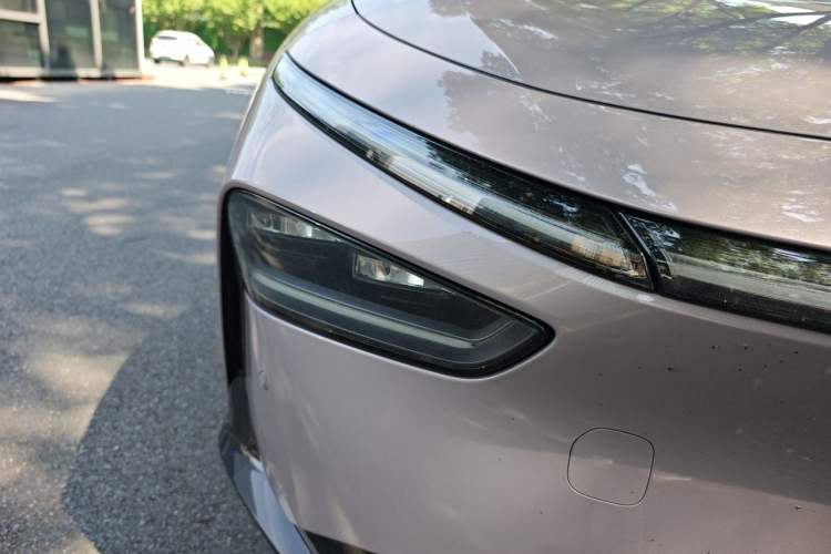 Used XPeng P7+ 2024 Long-Range Max Right Front Headlight